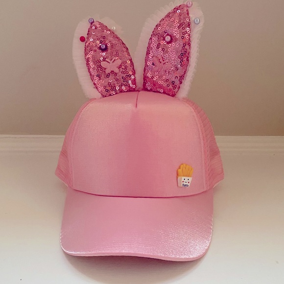 Girls pink hat with bunny ears - Picture 1 of 6